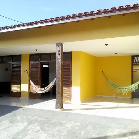 Casa com piscina na Praia Grande-3